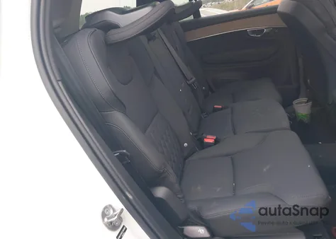 2025 Volvo Xc90 B5 Plus 7-Seater from USA, damaged, VIN YV4M12PB3S1369804